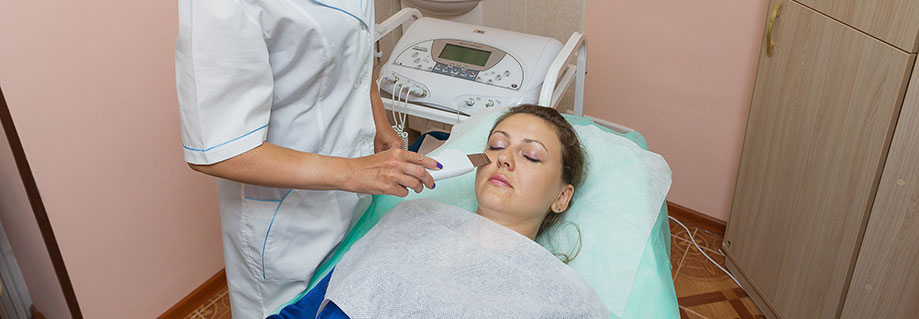 врач-косметолог